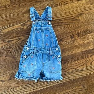 Gap Kids xs blue jean overalls 4yo